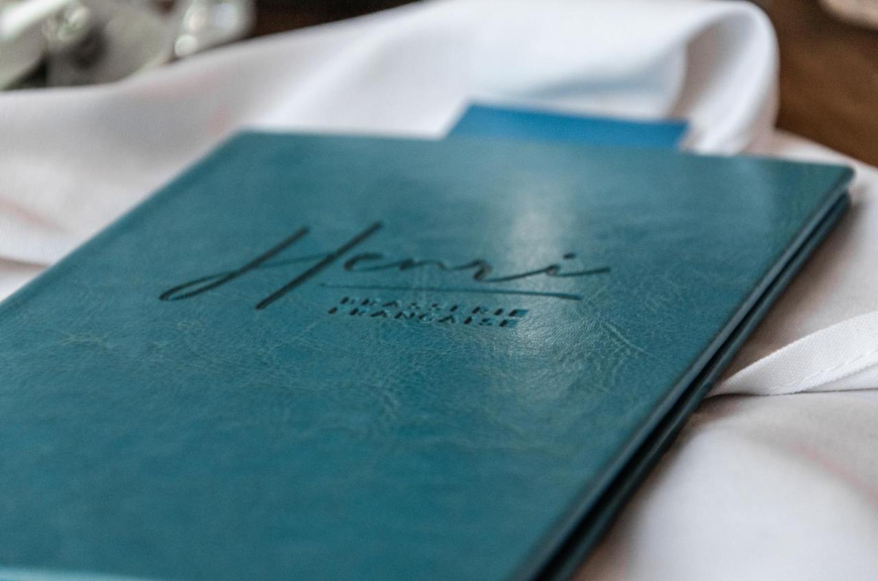Hôtel Birks Montréal Exterior foto Menu at the restaurant